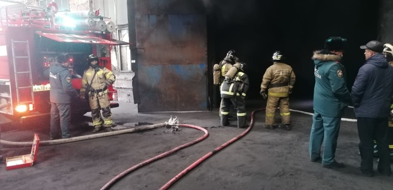 Пожары в Хакасии: горел гараж, надворные постройки и жилье