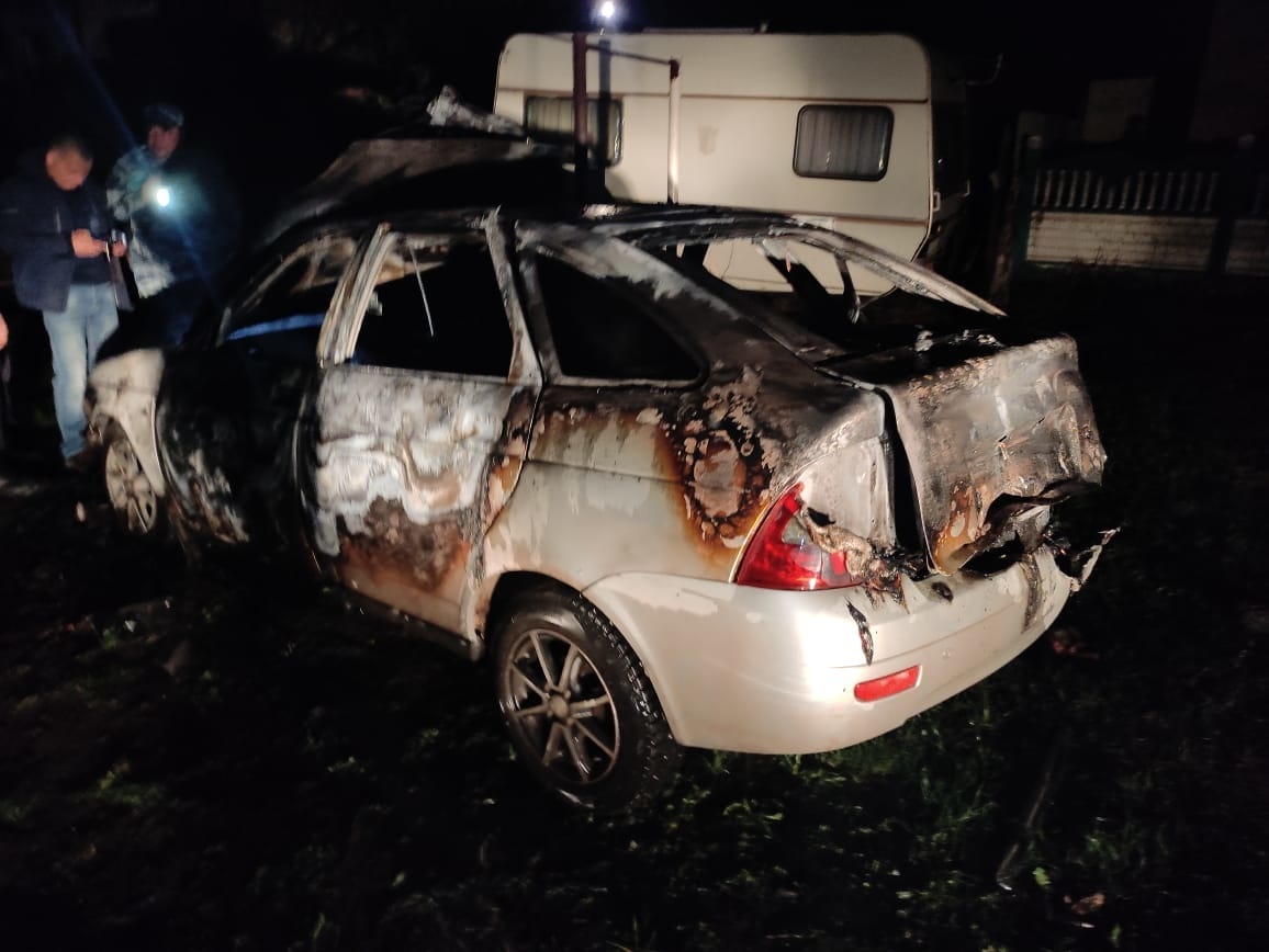 В Хакасии за сутки сгорело два автомобиля