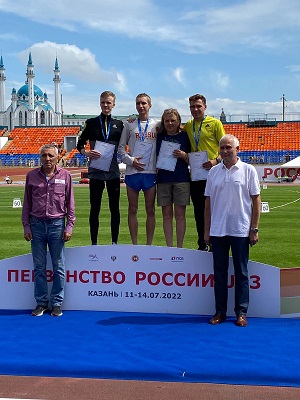 Спортсмен из Абакана – серебряный призёр России в беге на 5000 метров