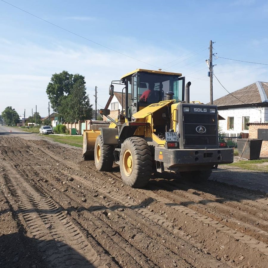 В Хакасии продолжается ремонт улиц | 08.08.2019 | Абакан - БезФормата