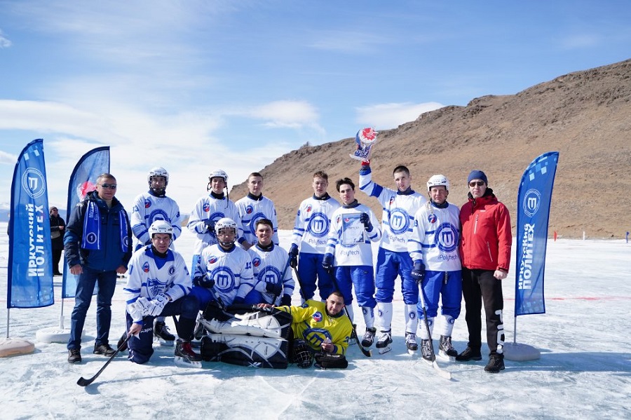 Турнир «Кубок двух озер» выиграли хоккеисты Иркутского политеха