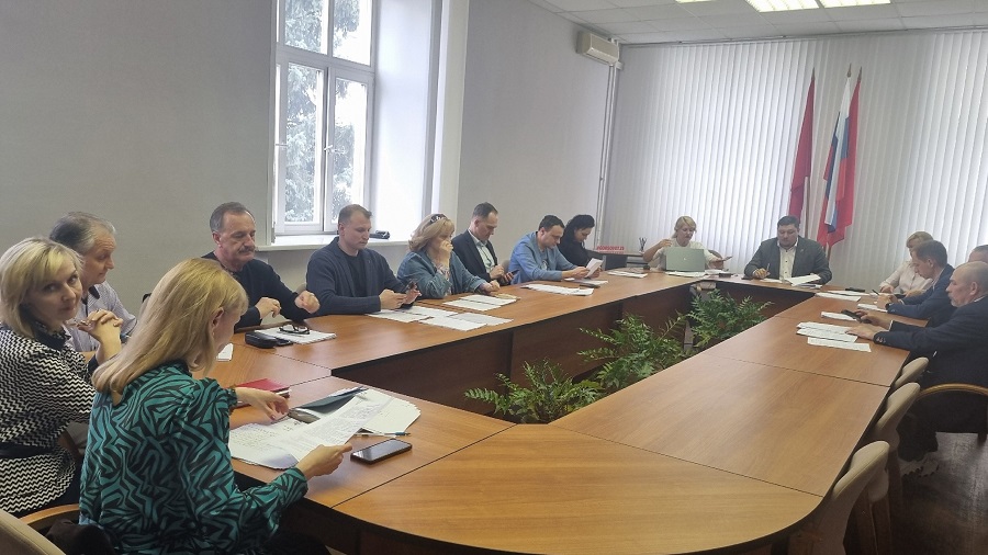 Депутаты обсудили новое положение об аренде земли в Железногорске