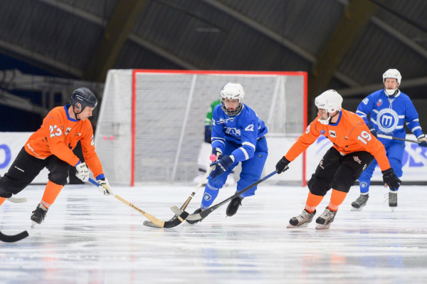 Иркутские политеховцы стали бронзовыми призерами XV Кубка губернатора Приангарья по хоккею с мячом