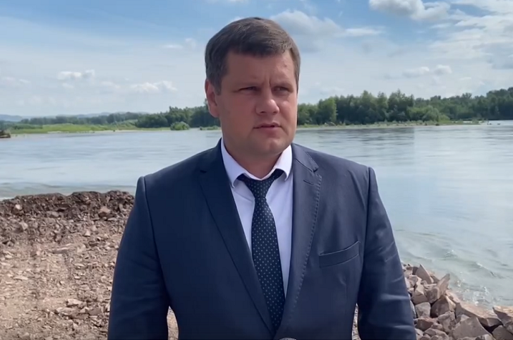 Владимир Лебедев оценил ход восстановительных работ на реке Абакан
