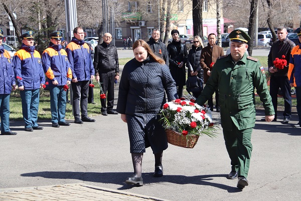 В Абакане почтили память жертв Чернобыльской катастрофы