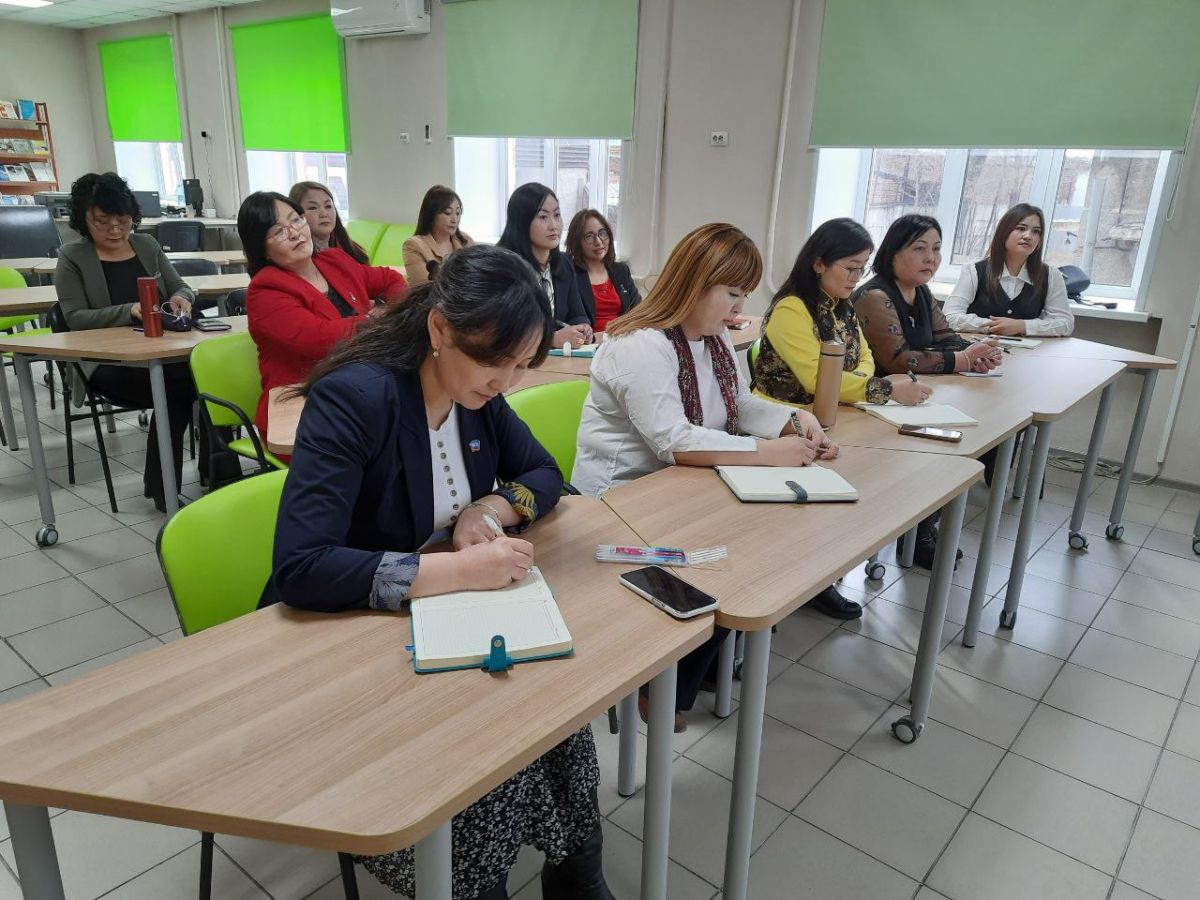 В Хакасии повышают квалификацию педагоги из Монголии