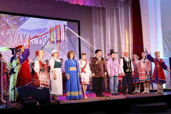 В Хакасии пройдет фестиваль творчества народов «Многоголосье земли хакасской»