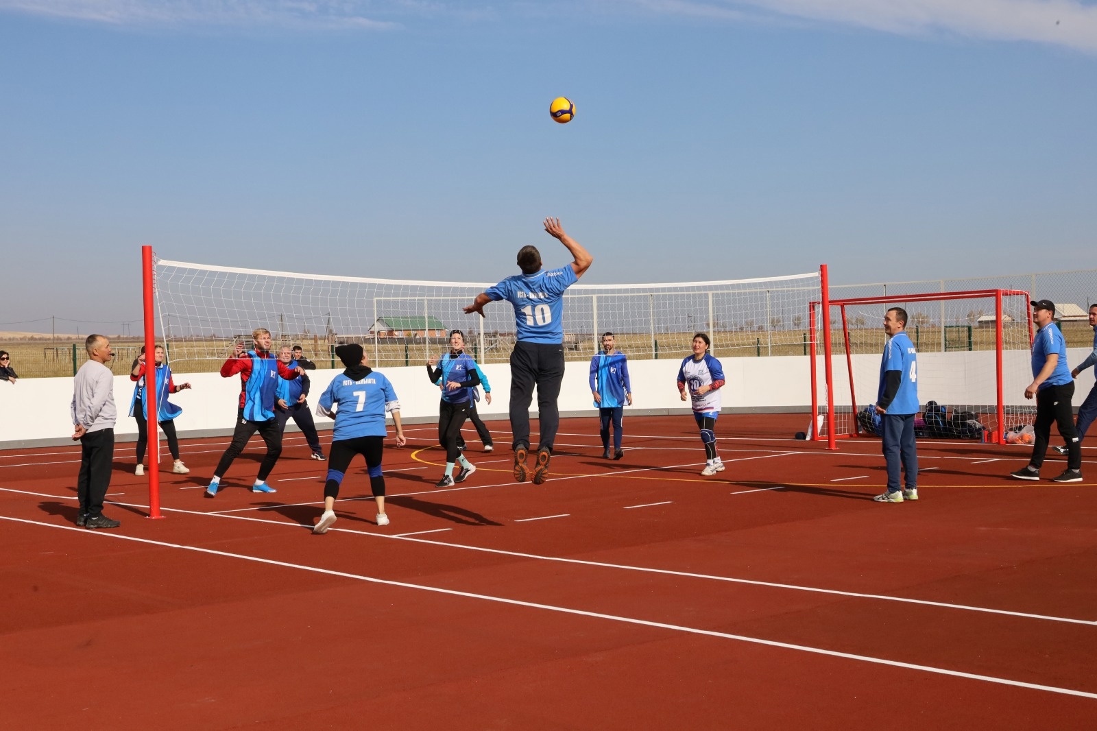 math voleibol