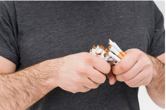 Психолог Паладина: большинство людей могут прекратить курение сразу