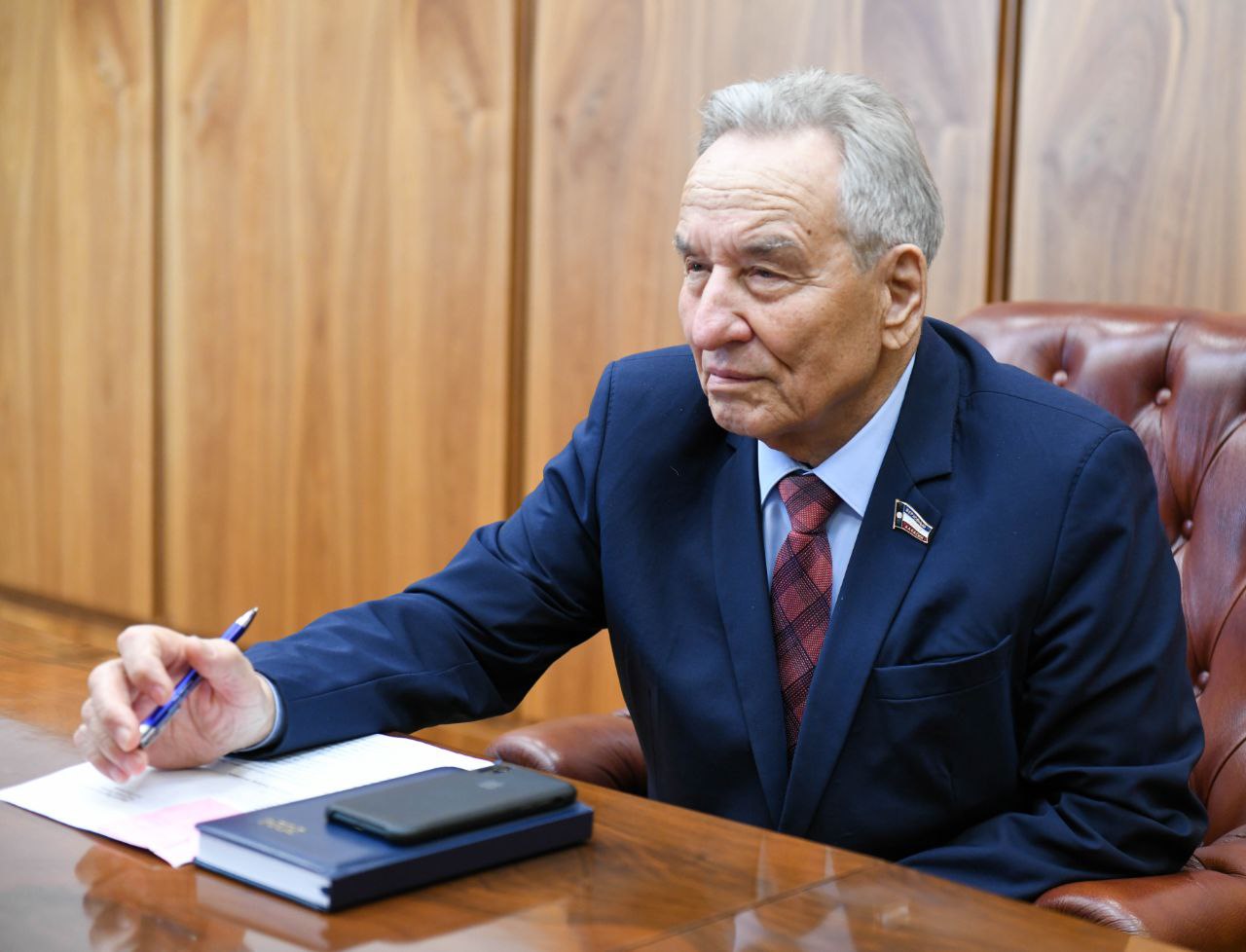 Владимир Штыгашев стал государственным советником Хакасии