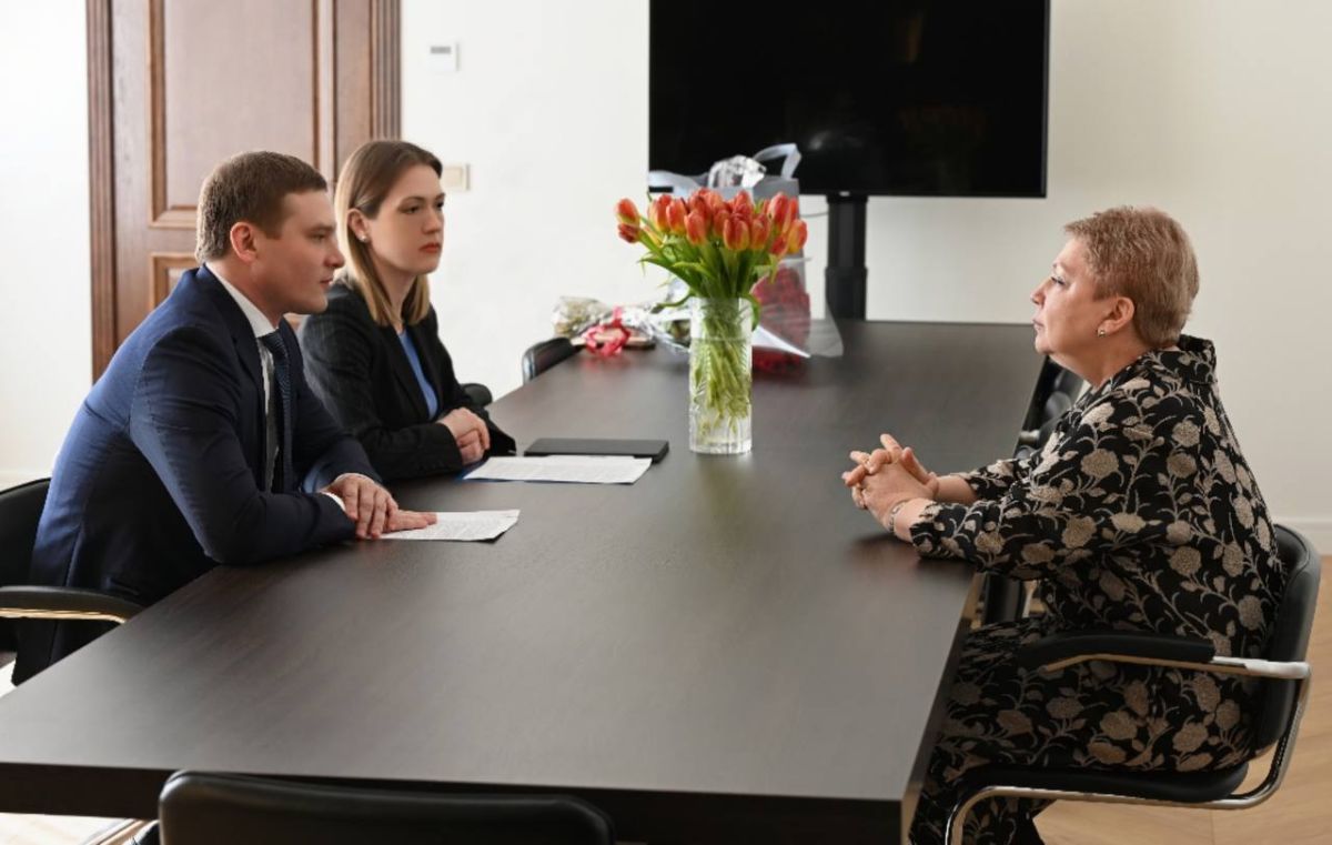 Глава Хакасии встретился с президентом Российской академии образования