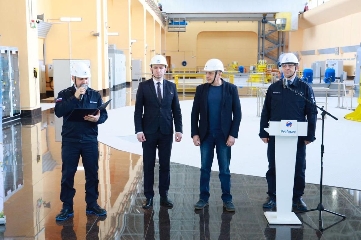 В Хакасии вывели на проектную мощность Майнскую ГЭС