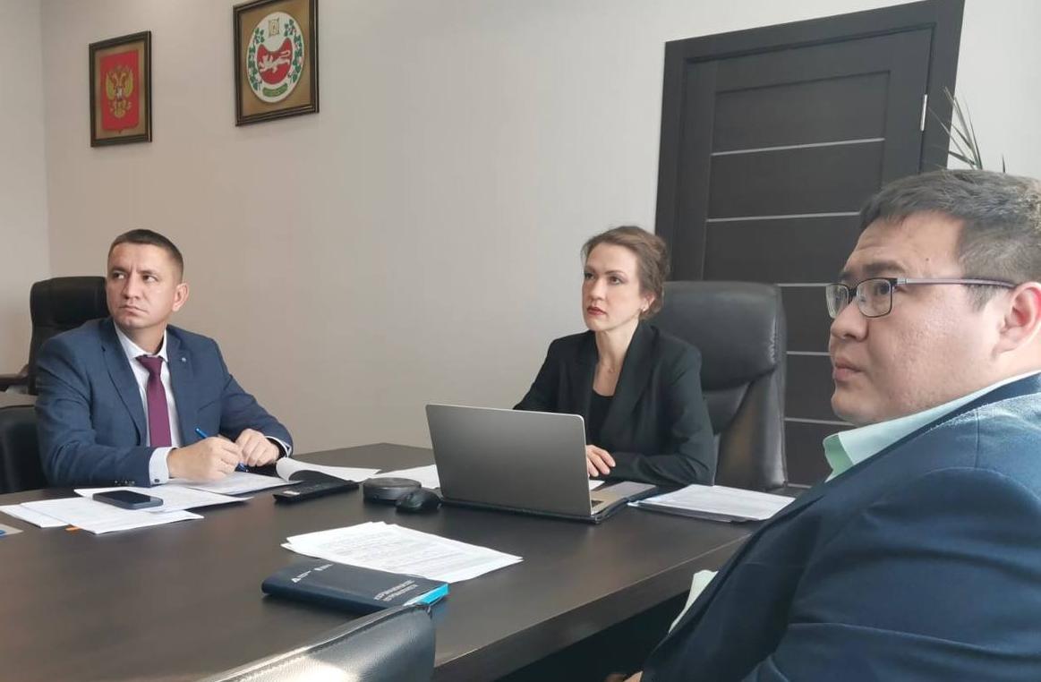 Источник изображения: пресс-служба Минфина РХ  probl ugol